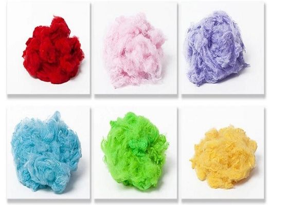 Berwarna 32mm Non Woven Fabric Polyester 1.5dtex