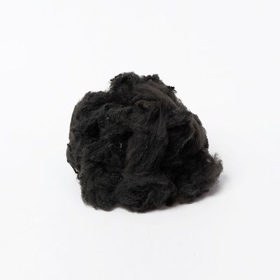 Serat Staple Poliester Daur Ulang 1.2D Hitam Untuk Penggunaan Nonwoven Jarum Punched